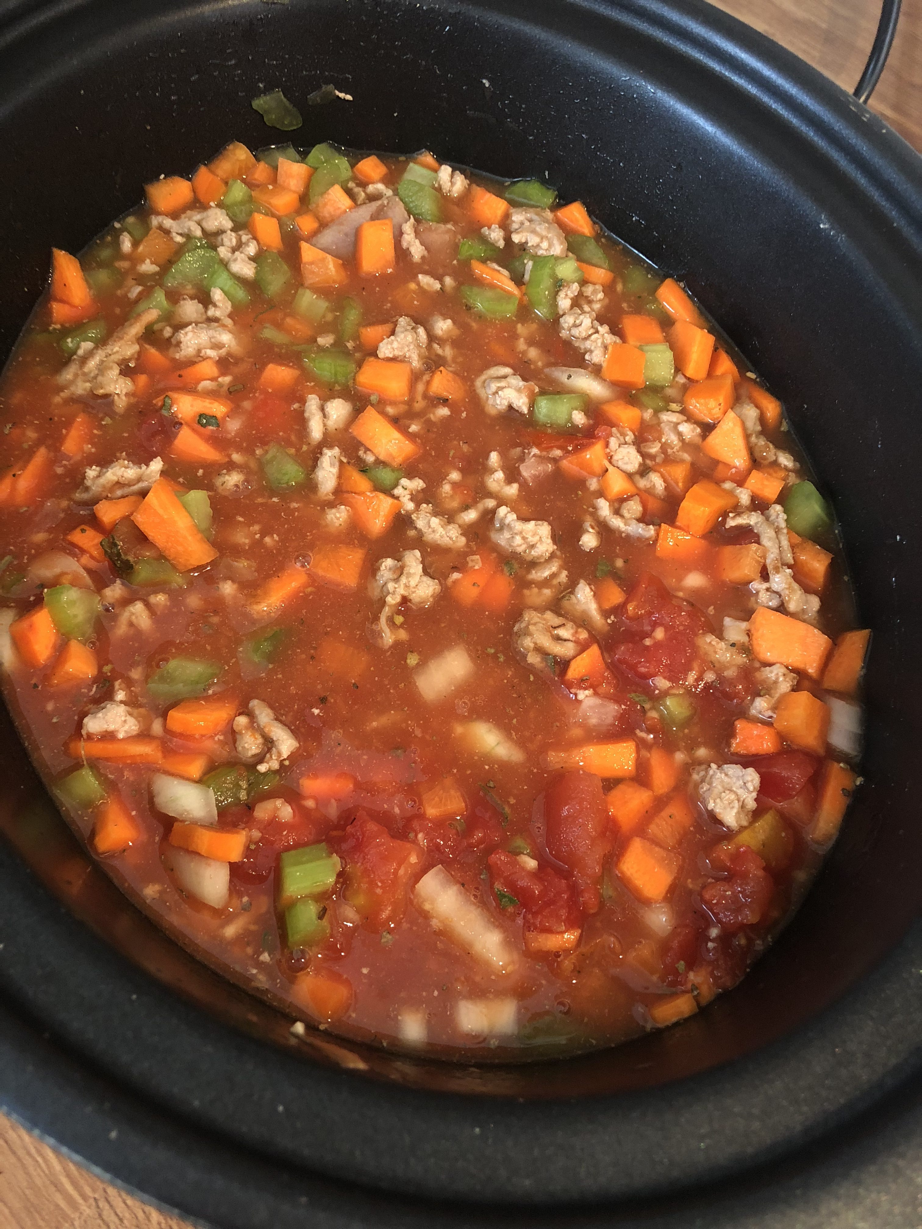 Slow Cooker Pork & Sage Ragu – Curly's Cooking