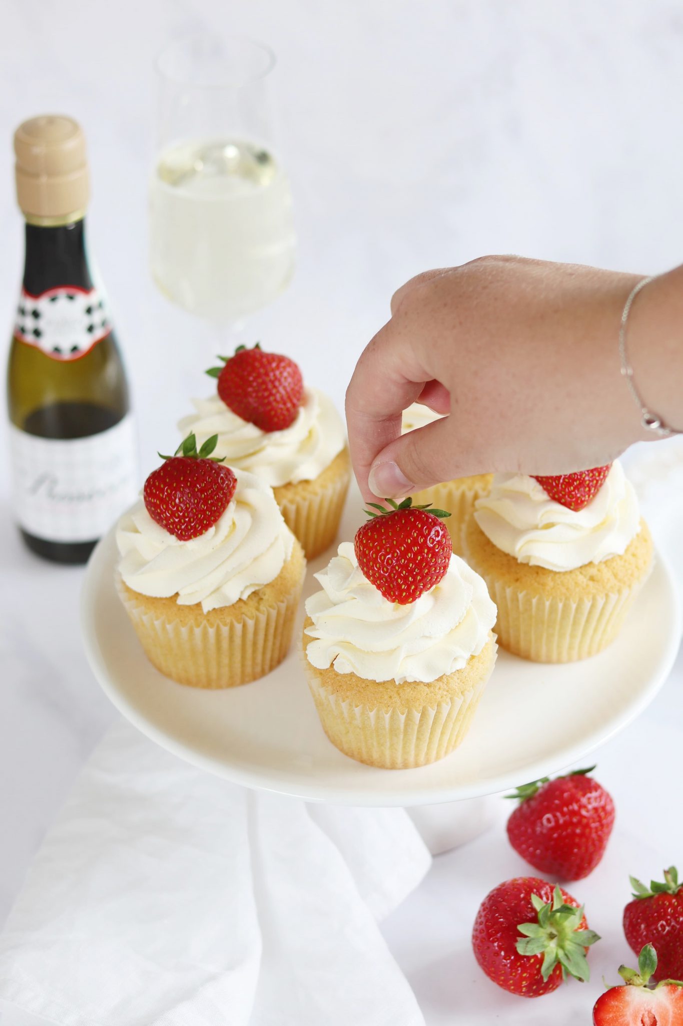 Vanilla Cupcakes with Strawberries & Whipped Cream Curly's Cooking