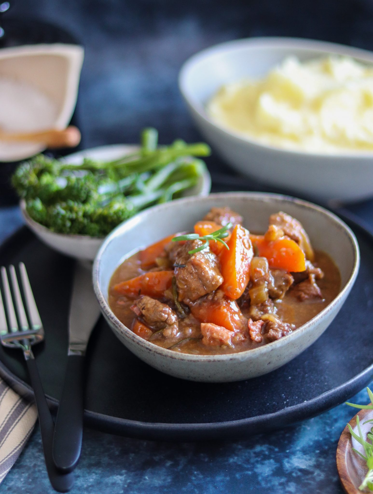Slow Cooker Beef & Ale Stew – Curly's Cooking