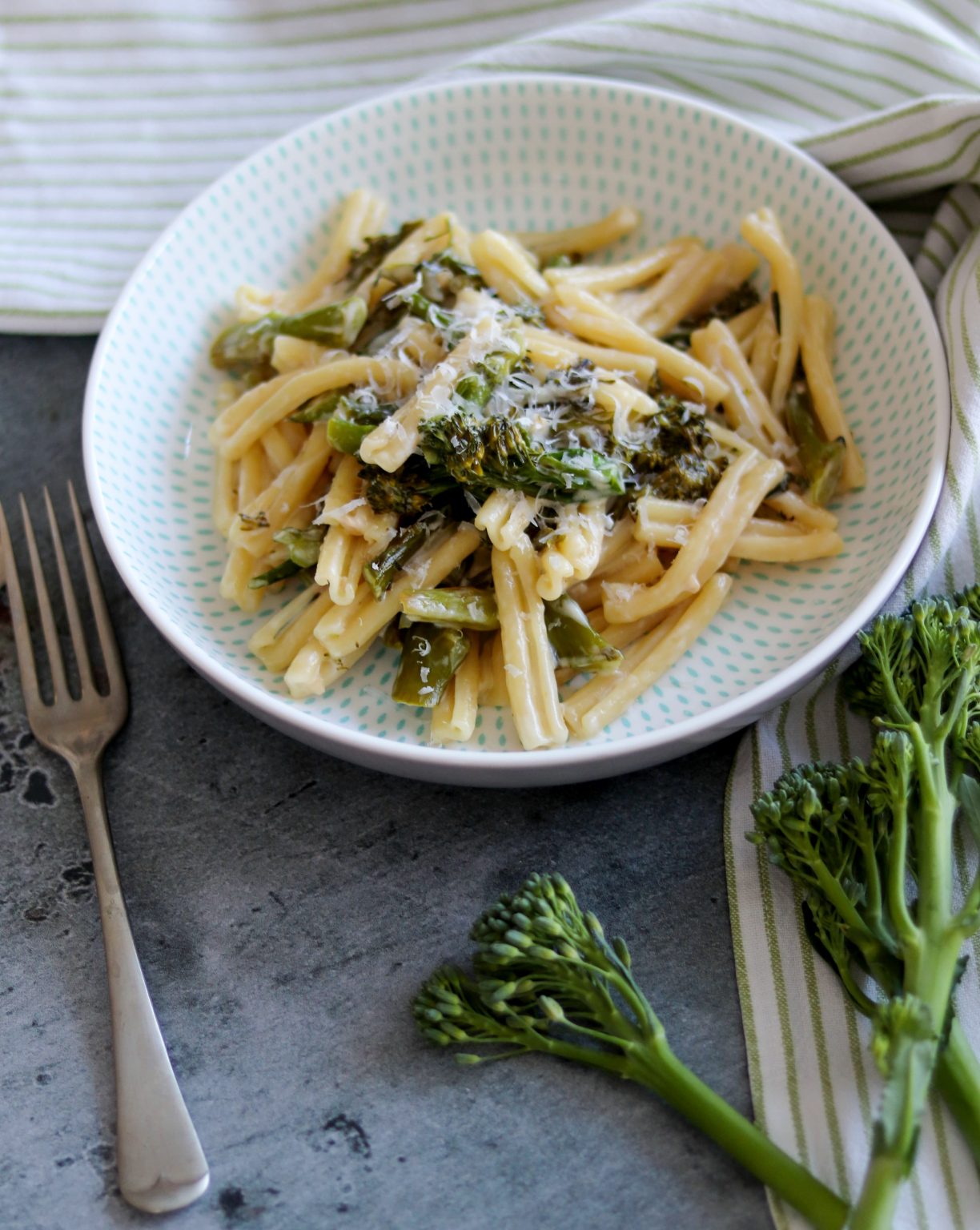 Easy Cheese & Broccoli Pasta Curly's Cooking