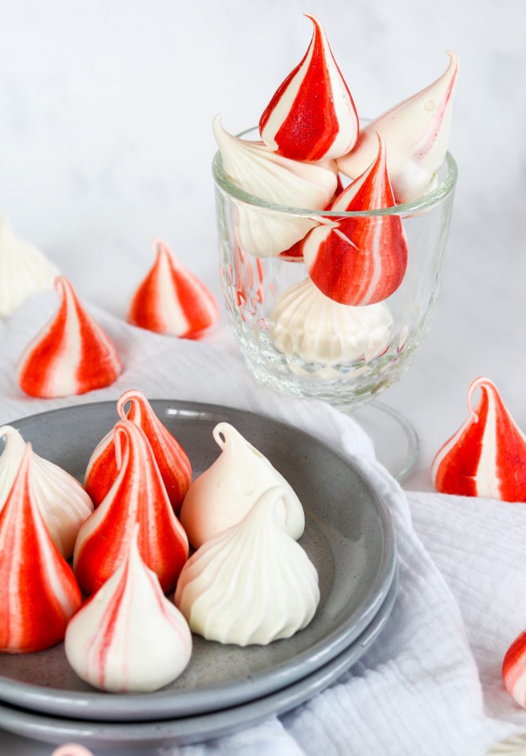 Meringue Kisses Curly's Cooking