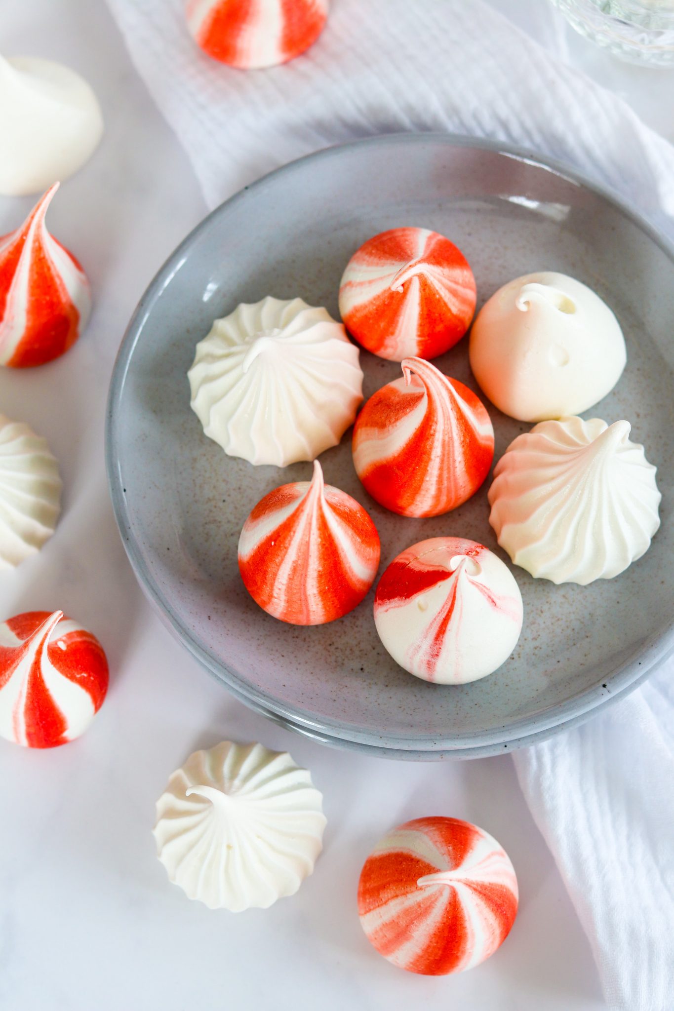 Meringue Kisses Curly's Cooking