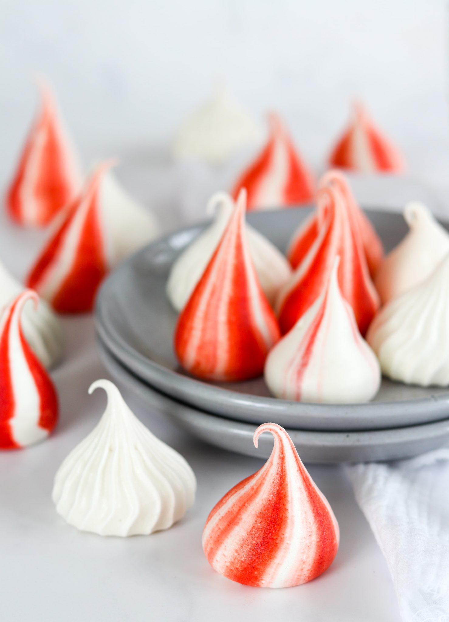 Meringue Kisses Curly's Cooking