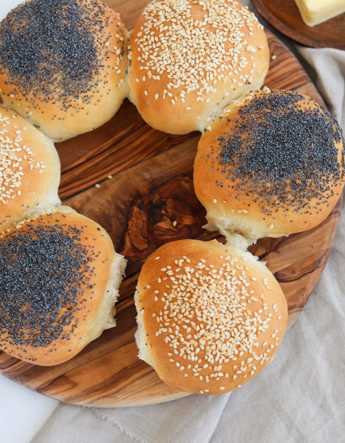 Poppy & Sesame Seed Bread Rolls Curly's Cooking