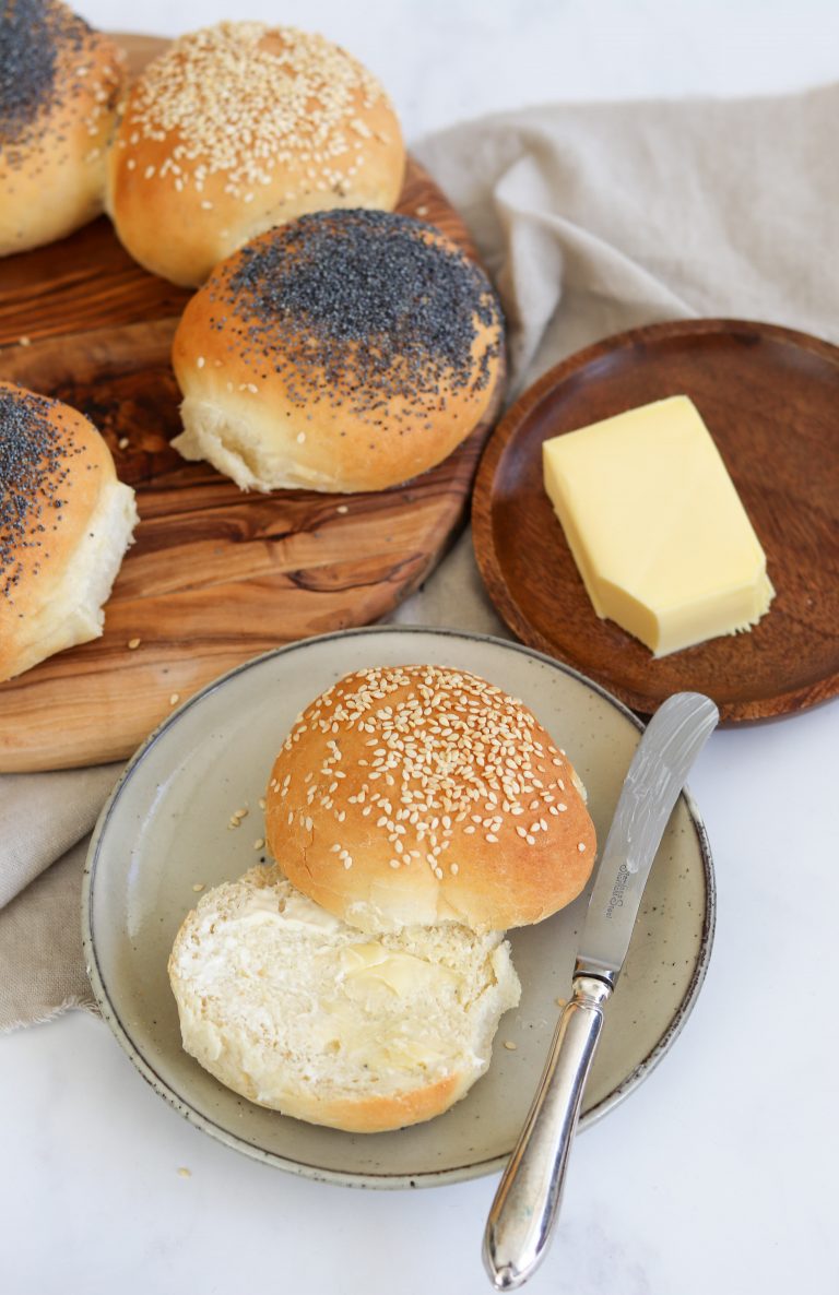 Poppy & Sesame Seed Bread Rolls Curly's Cooking