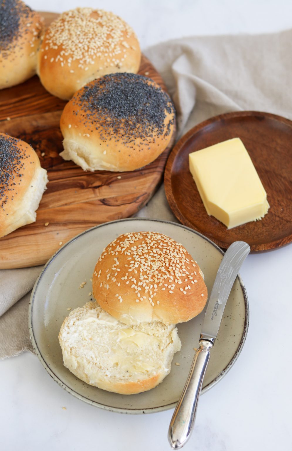 Poppy & Sesame Seed Bread Rolls Curly's Cooking