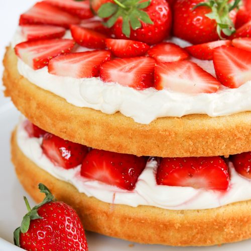 Strawberries Fresh Cream Cake
