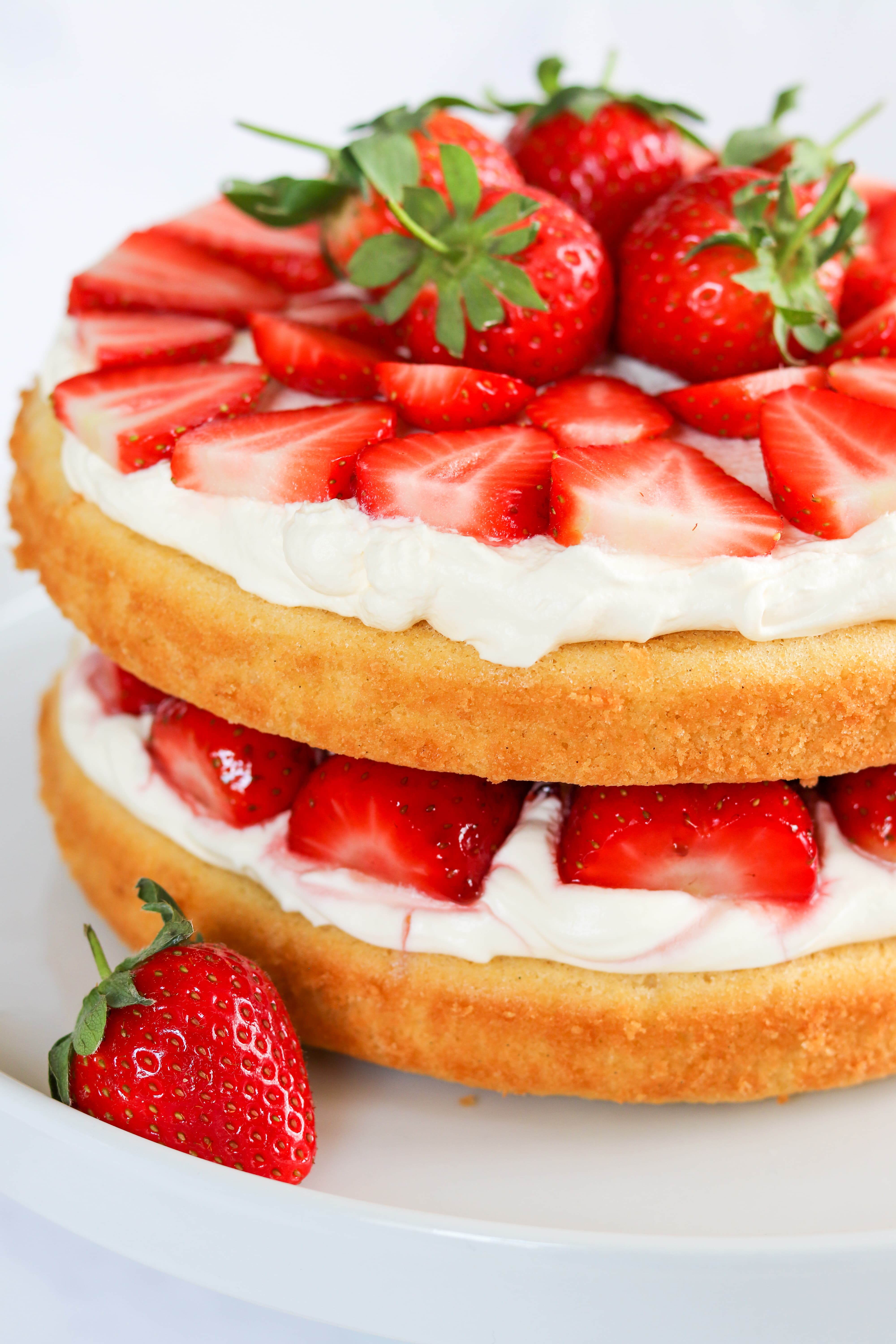 Strawberries & Fresh Cream Cake Curly's Cooking