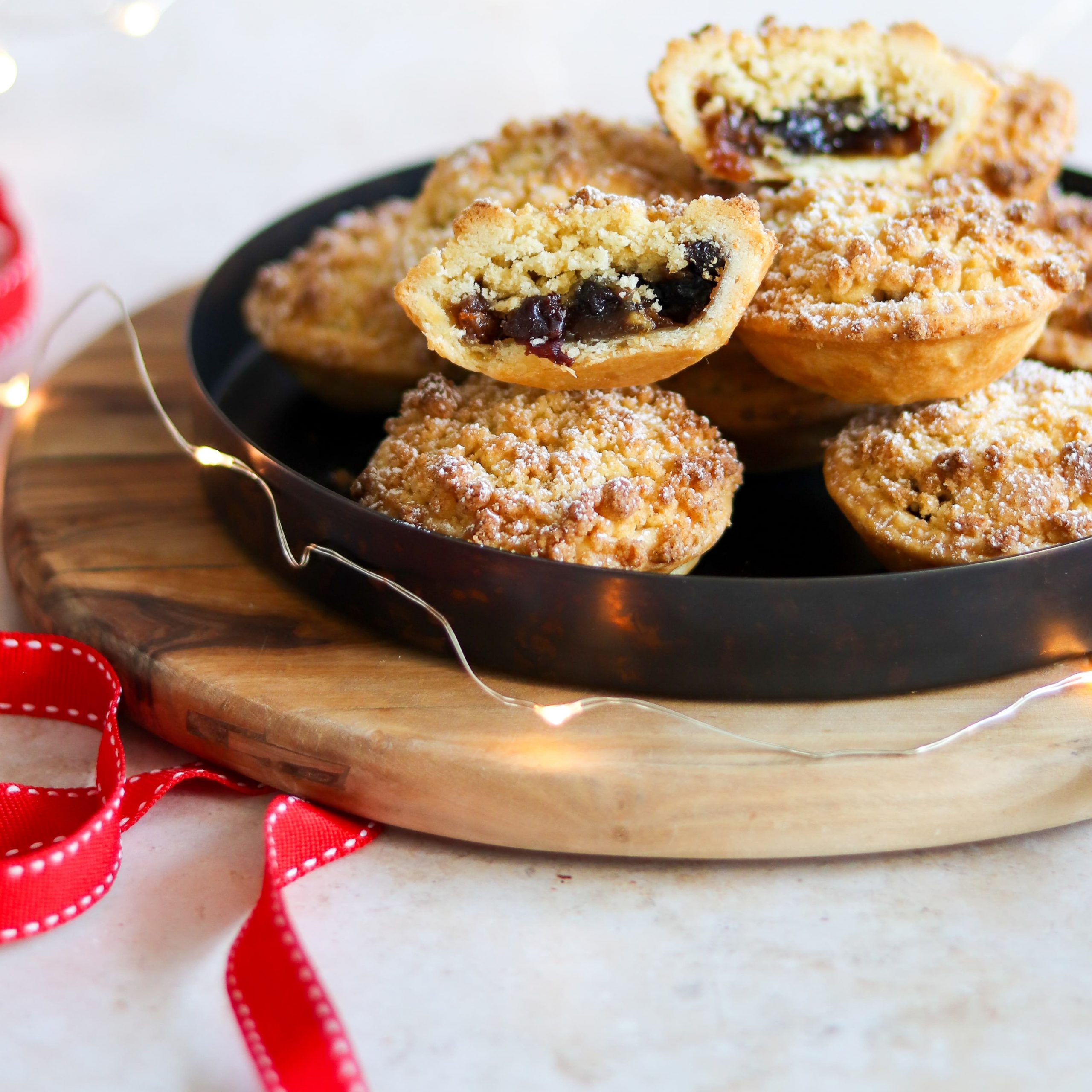 Crumble Topped Mince Pies-image
