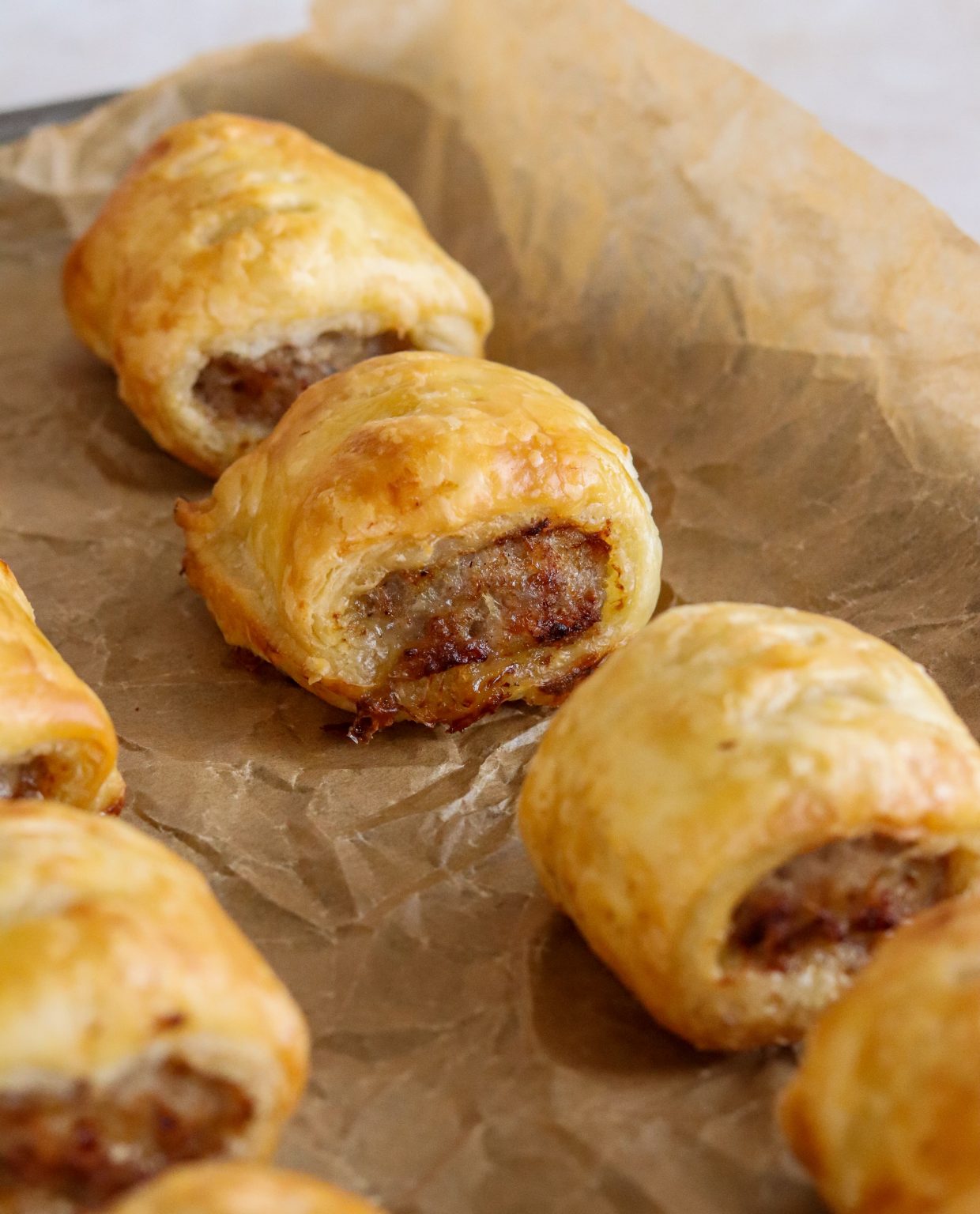 Air Fryer Sausage Rolls Curly's Cooking